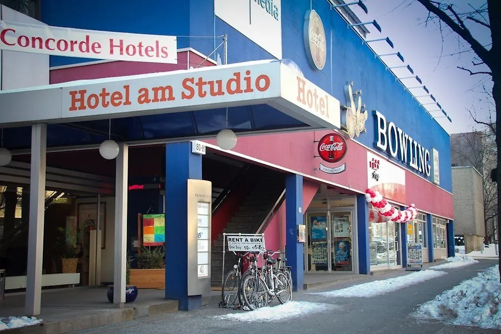 Concorde Hotel am Studio Berlin 3*,